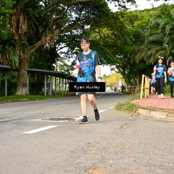 Runner Photo 7677854