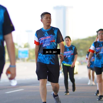 Runner Photo 7677865