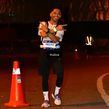Runner Photo 7677872