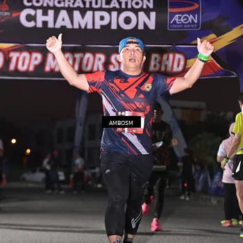 Runner Photo 7677874