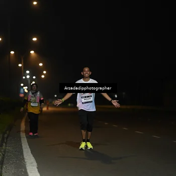 Runner Photo 7677881
