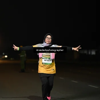 Runner Photo 7677886