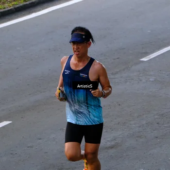 Runner Photo 7677889