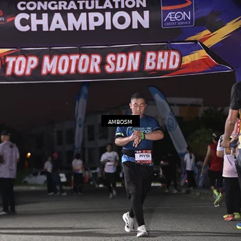 Runner Photo 7677891