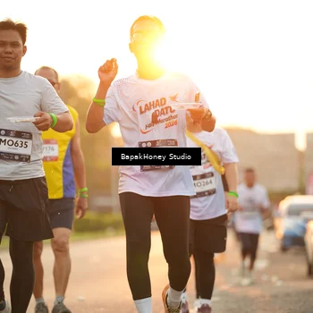 Runner Photo 7677902