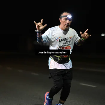 Runner Photo 7677917
