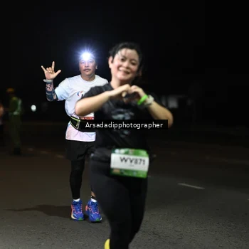 Runner Photo 7677925