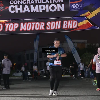 Runner Photo 7677937