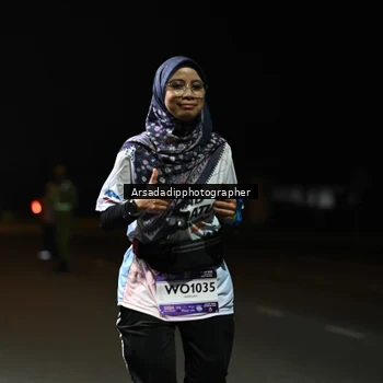 Runner Photo 7677945