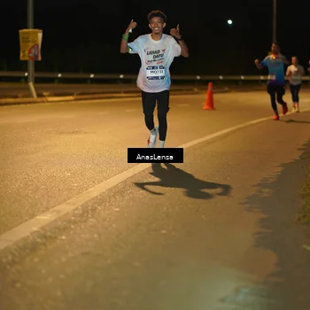 Runner Photo 7677967