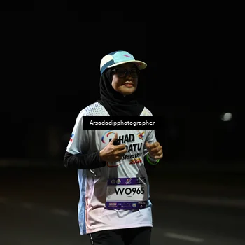 Runner Photo 7677970