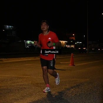 Runner Photo 7677974