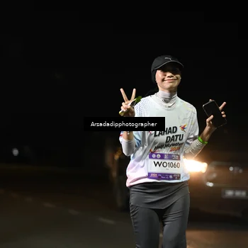 Runner Photo 7677980
