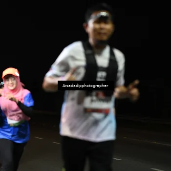 Runner Photo 7677986