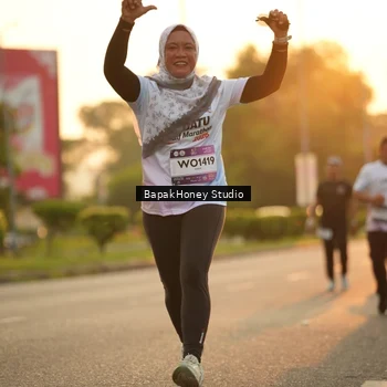 Runner Photo 7677995