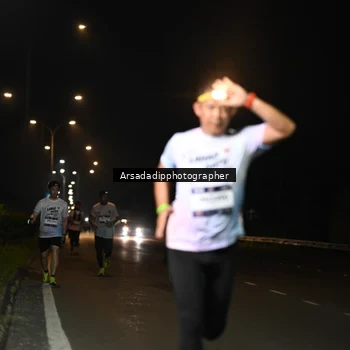 Runner Photo 7678018