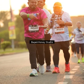 Runner Photo 7678025