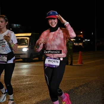 Runner Photo 7678026