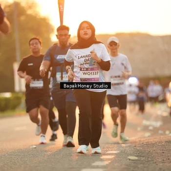 Runner Photo 7678044