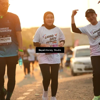 Runner Photo 7678051