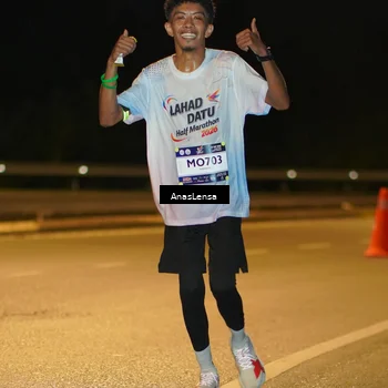 Runner Photo 7678061