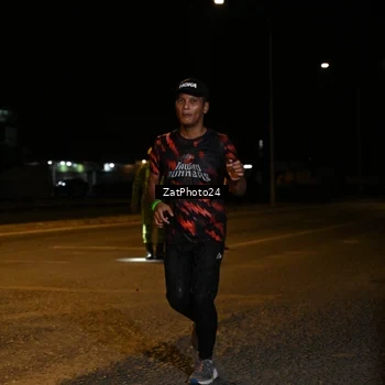 Runner Photo 7678062