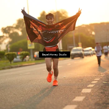 Runner Photo 7678064