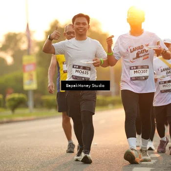 Runner Photo 7678088