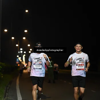 Runner Photo 7678111