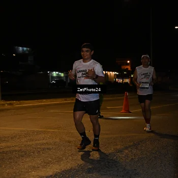 Runner Photo 7678121