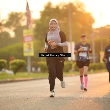 Runner Photo 7678146