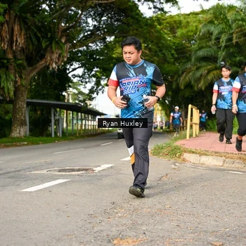 Runner Photo 7678154