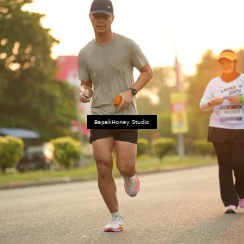 Runner Photo 7678164