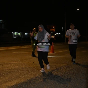 Runner Photo 7678167