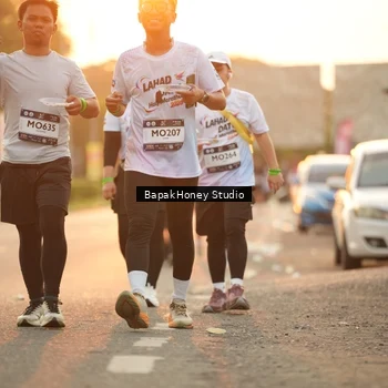 Runner Photo 7678191