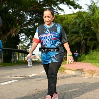 Runner Photo 7678198