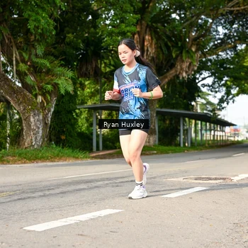 Runner Photo 7678214