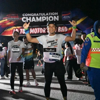Runner Photo 7678231