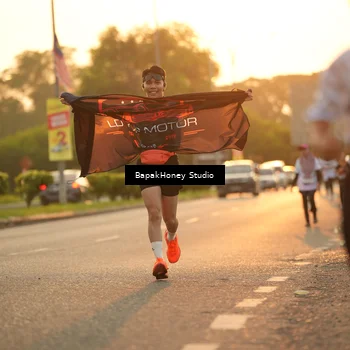 Runner Photo 7678246