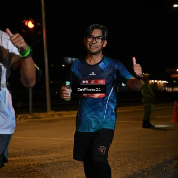 Runner Photo 7678249