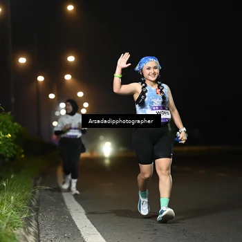 Runner Photo 7678283