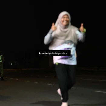 Runner Photo 7678292