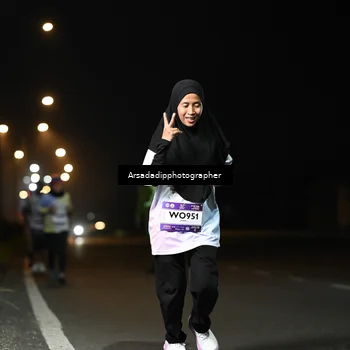 Runner Photo 7678297