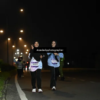 Runner Photo 7678303