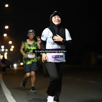 Runner Photo 7678312