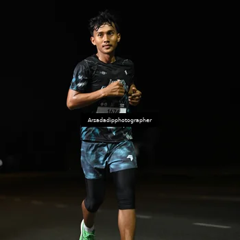 Runner Photo 7678315