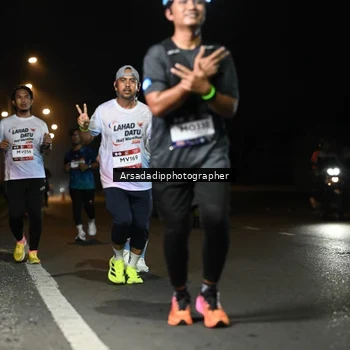 Runner Photo 7678329