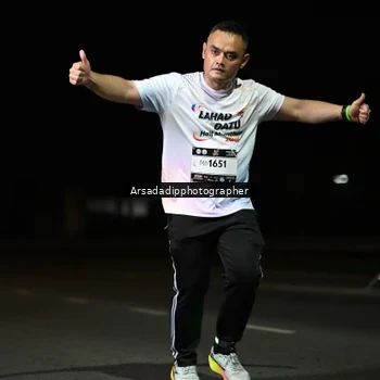 Runner Photo 7678337
