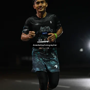 Runner Photo 7678340