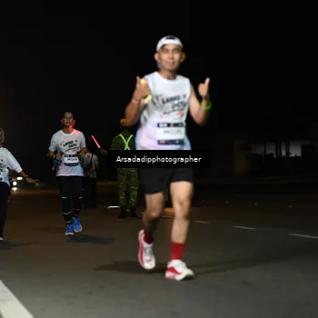 Runner Photo 7678360